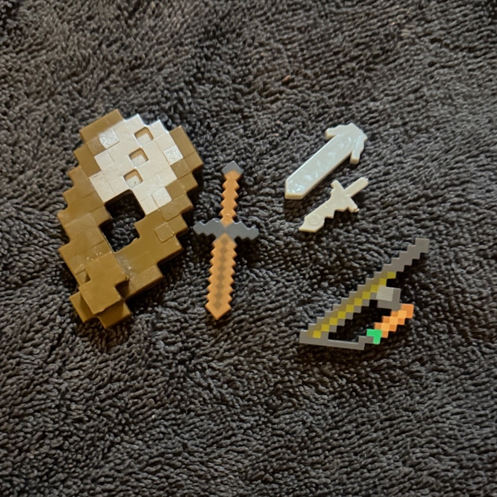 Pixelated Minecraft Toy Weapon Set